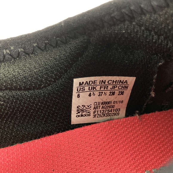 Adidas Pure Boost Black & Pink Running Shoe - Picture 14 of 15